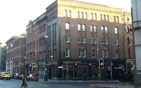 Base Serviced Apartments - Sir Thomas Street
